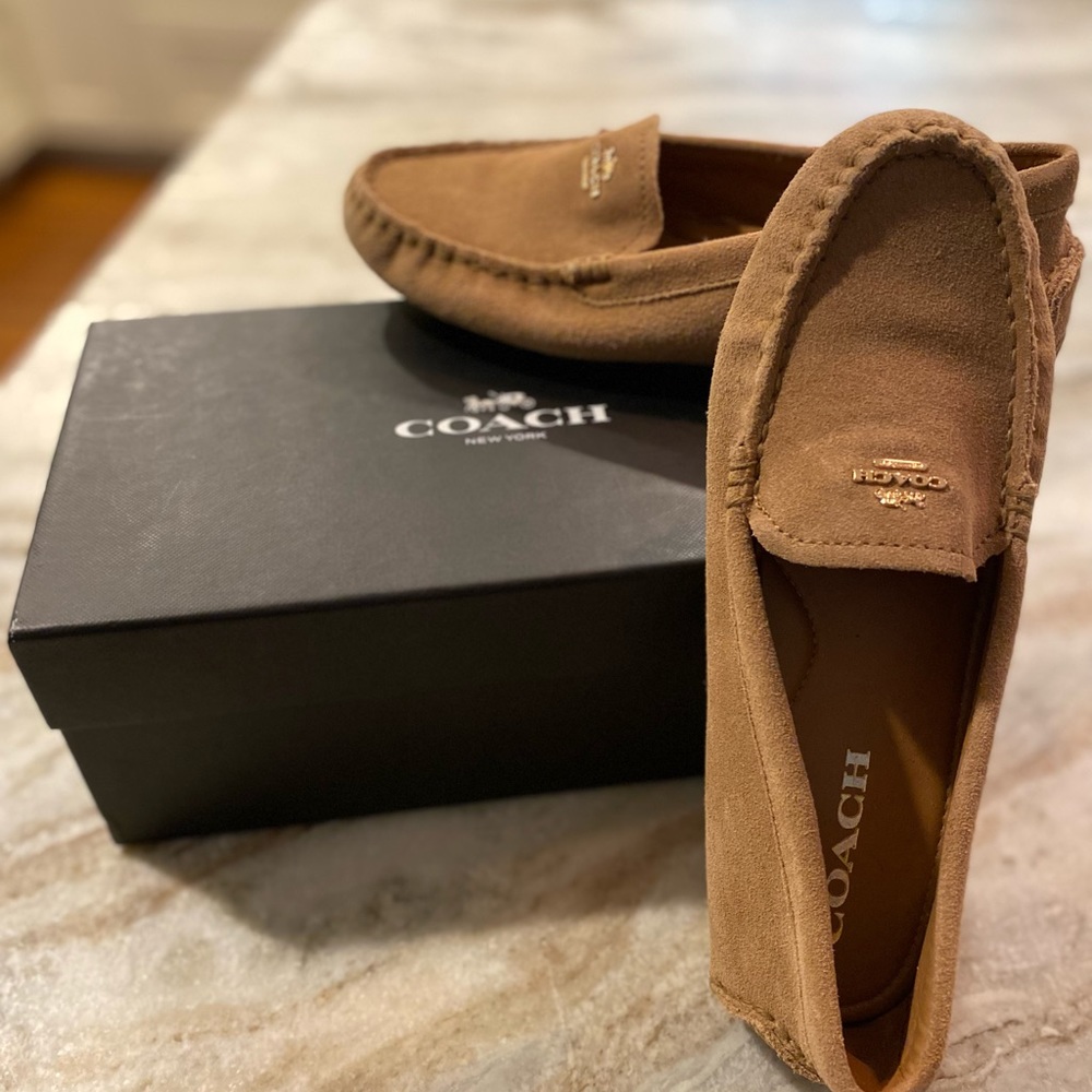 COACH Camel Suede Driver